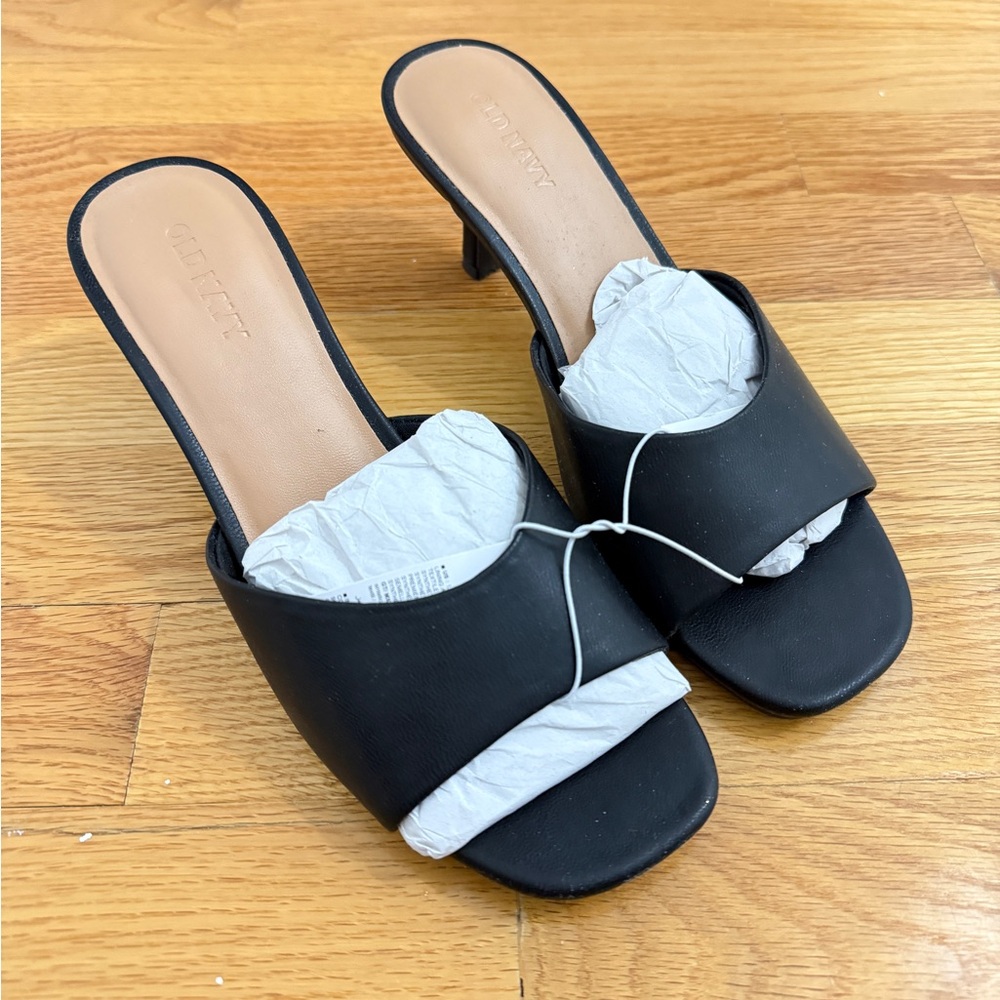 Black Women's Kitten Heel Slide Sandal
